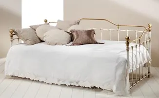 Cama de día Safir de Peña Vargas