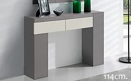 consola de fabricación española