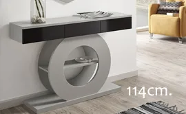 Consola moderna lacada